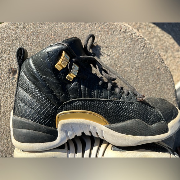 🏀 🐲☑️Nike Air Jordan XII / 12 | Retro Reptile 2019 | Midnight Black Gold White - Picture 9 of 16